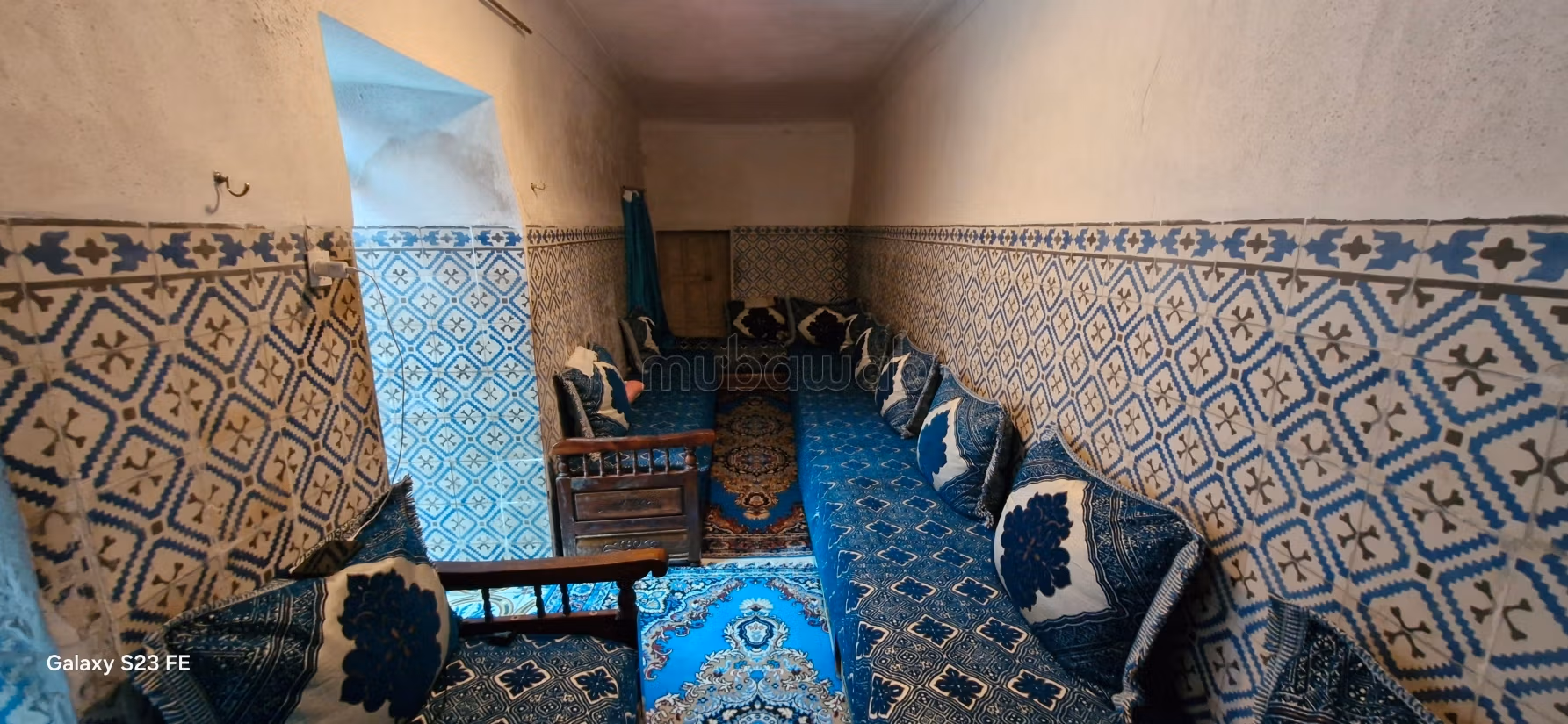 Large Riad with Great Potential