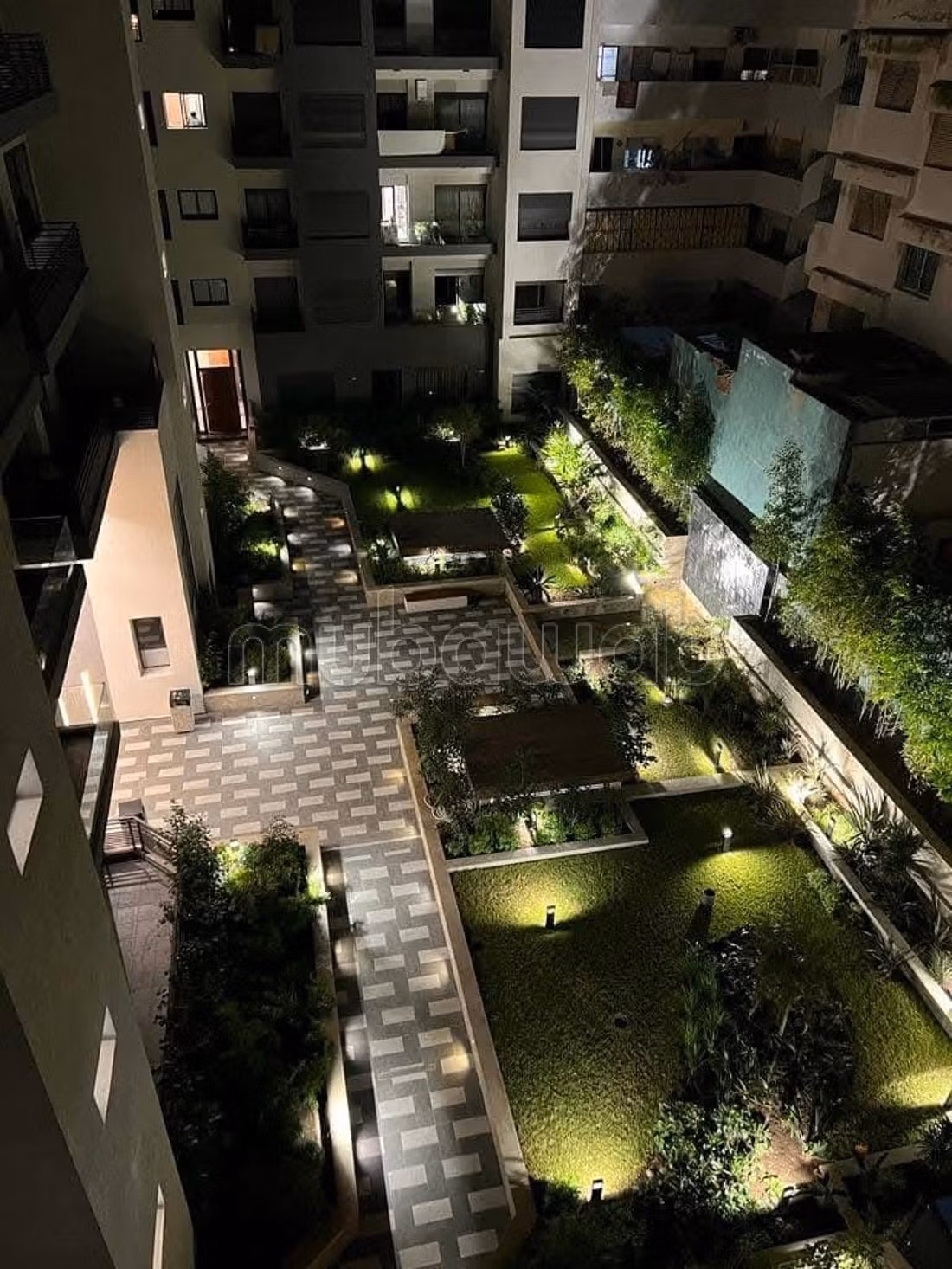 Superbe appartement à louer à Maârif. 1 Pièce. Meublé — 2