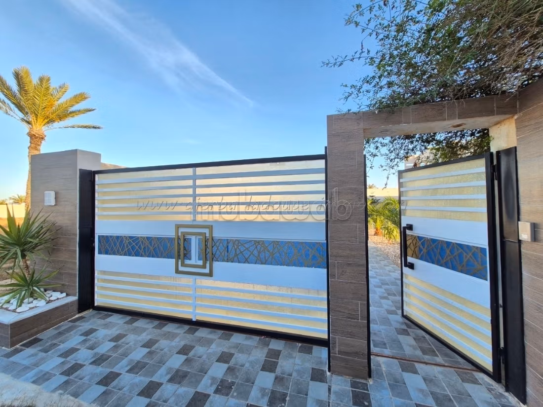 A Vendre Magnifique Villa avec Piscine à Temlal