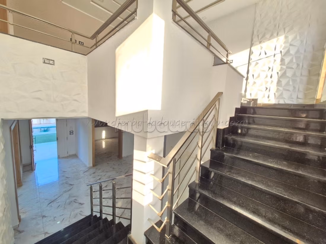 A Vendre Magnifique Villa avec Piscine à Temlal