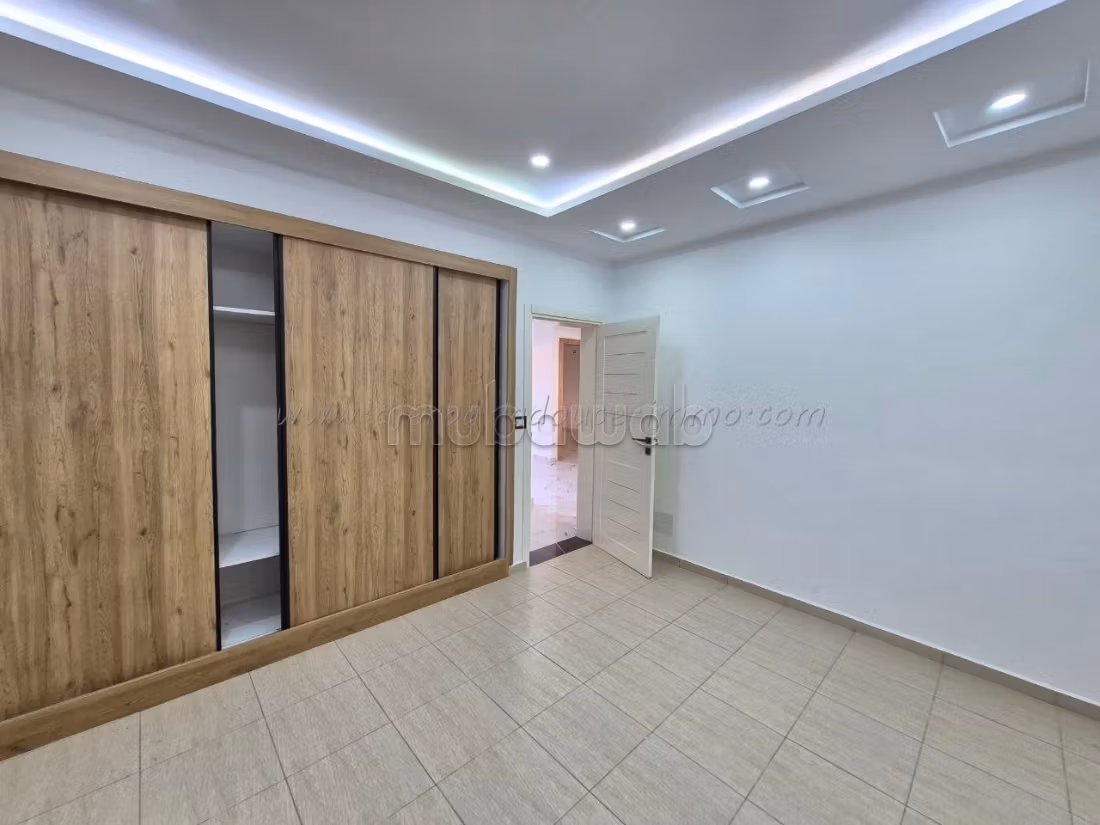 A Vendre Magnifique Villa avec Piscine à Temlal