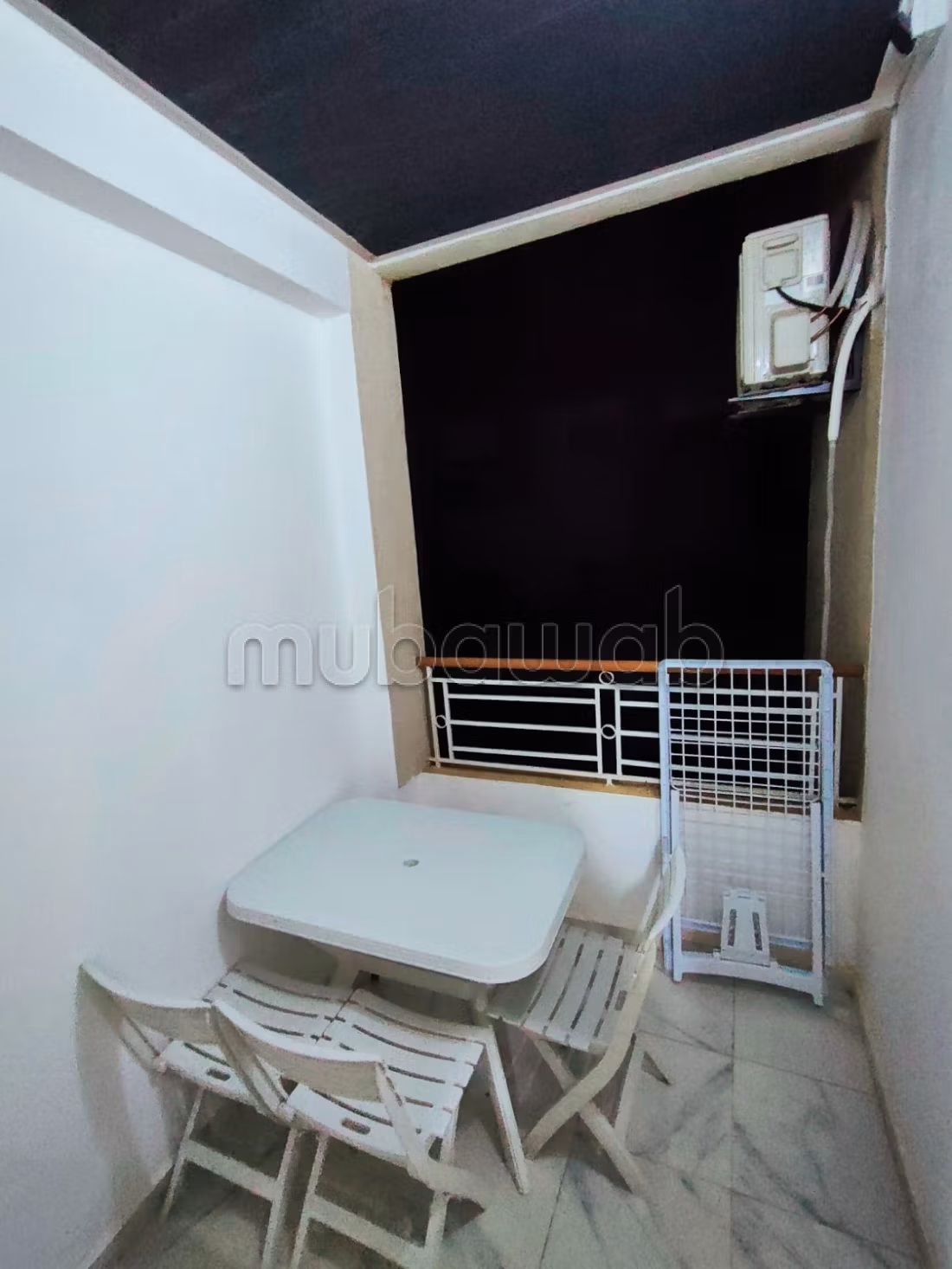 Nouvel appartement meublé à louer quotidiennement ou mensuellement
