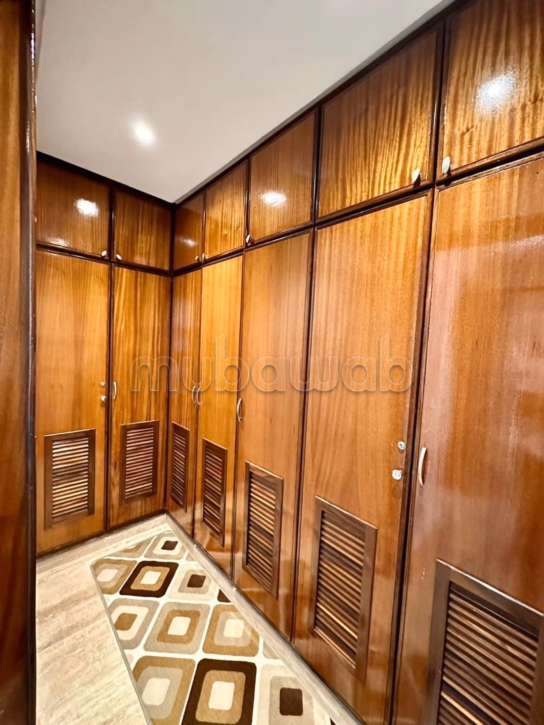 Très bel Appartement à vendre haut agdal - Mehr