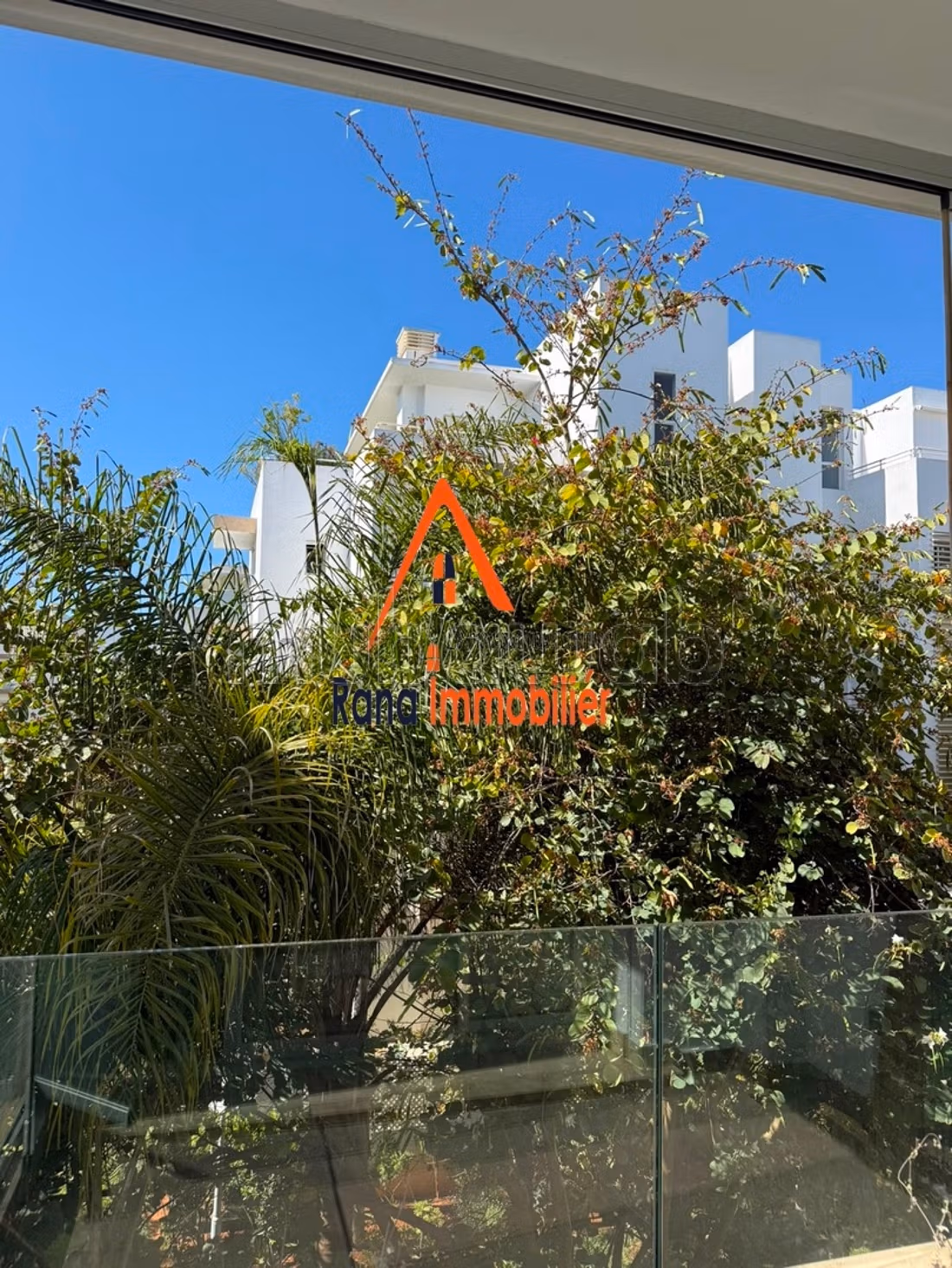 Appartement meublé à louer sur Souissi 
Orangeraie — 3