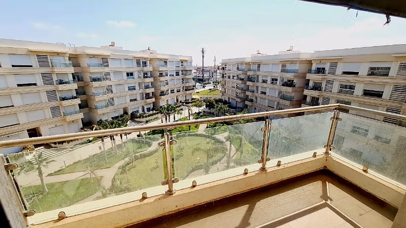 Superbe appartement à vendre à Riyad As Salam. Surface totale 94 m². Ascenseur disponible