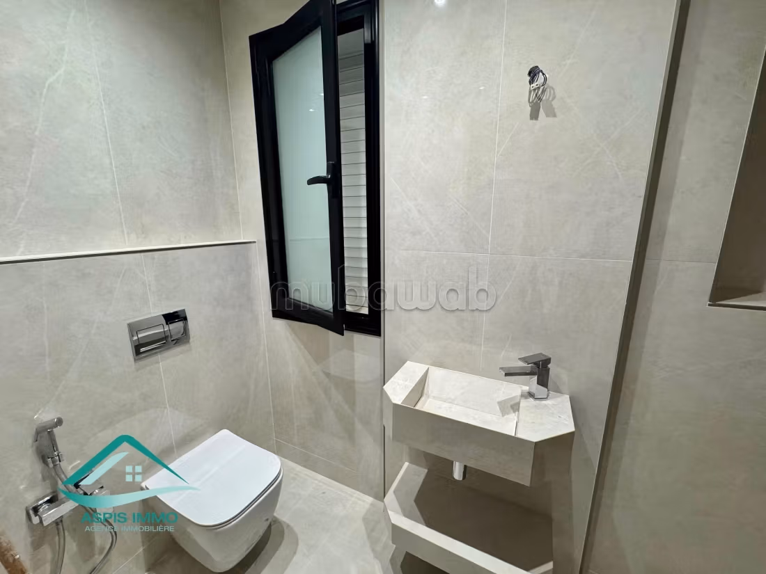 Villa di alto standing con piscina a 100 metri
