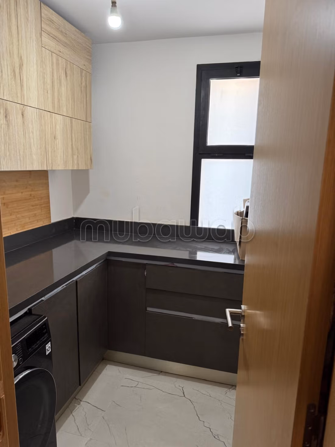 Appartement à l'achat à Ville Verte. 5 pièces. Places de stationnement et terrasse