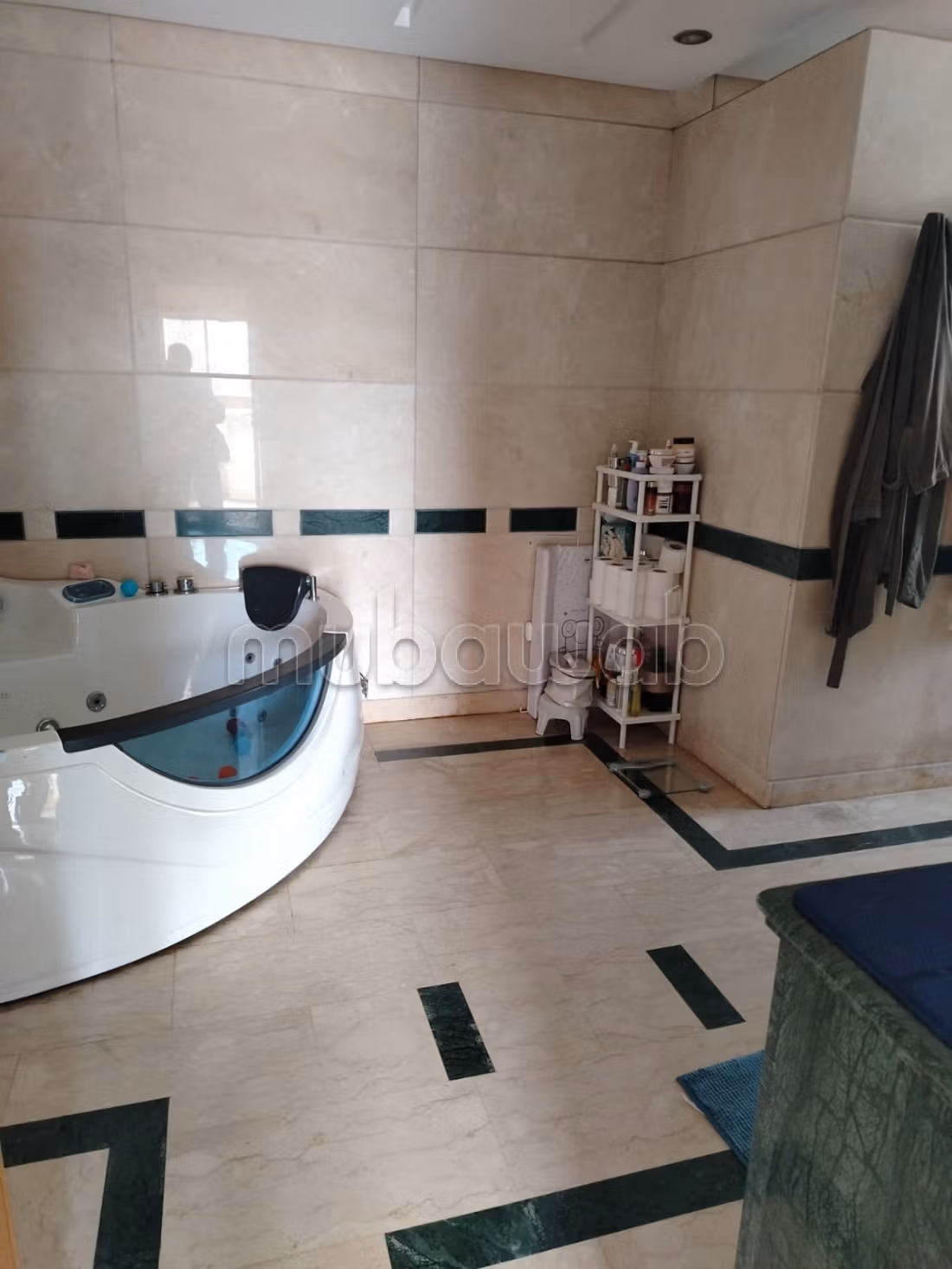 Villa for rent in California 55000 dh