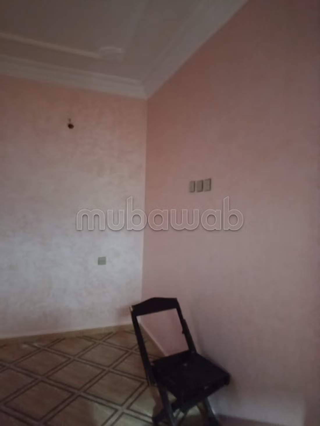 Appartement à louer à Mesnana. 2 chambres. Concierge — 4