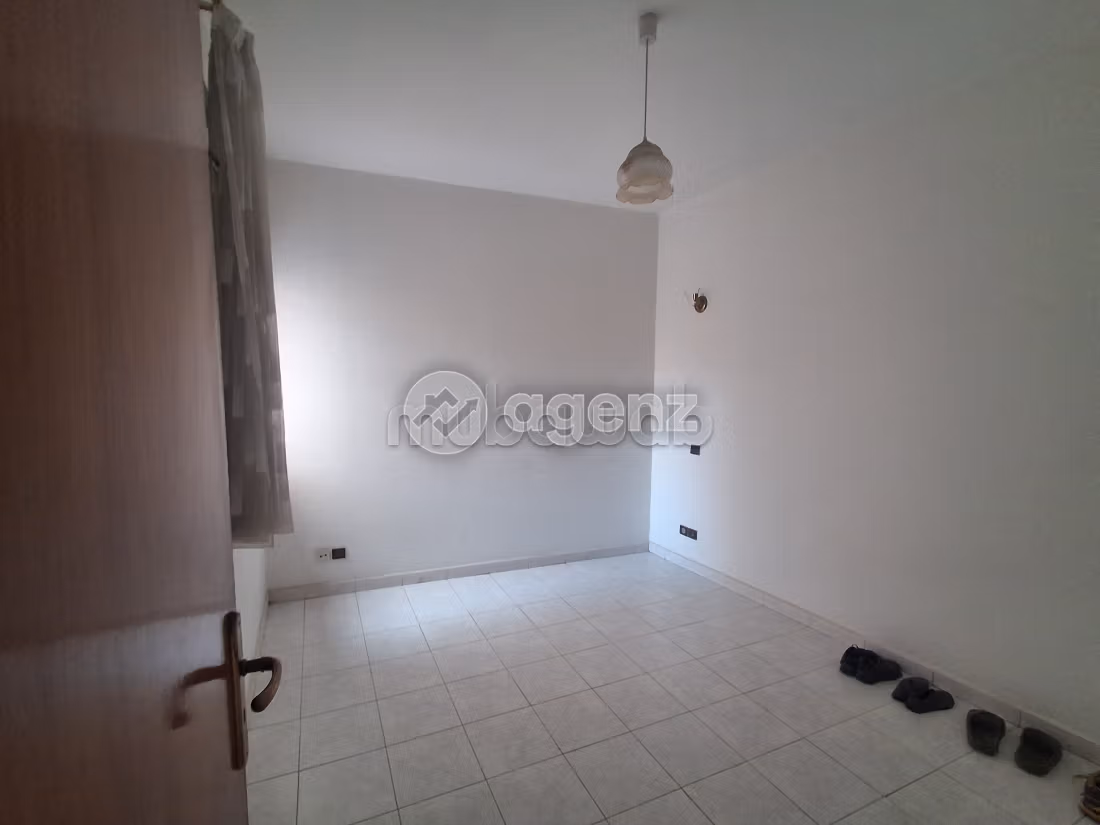 Appartement 174 m² à Bourgogne Est — 7