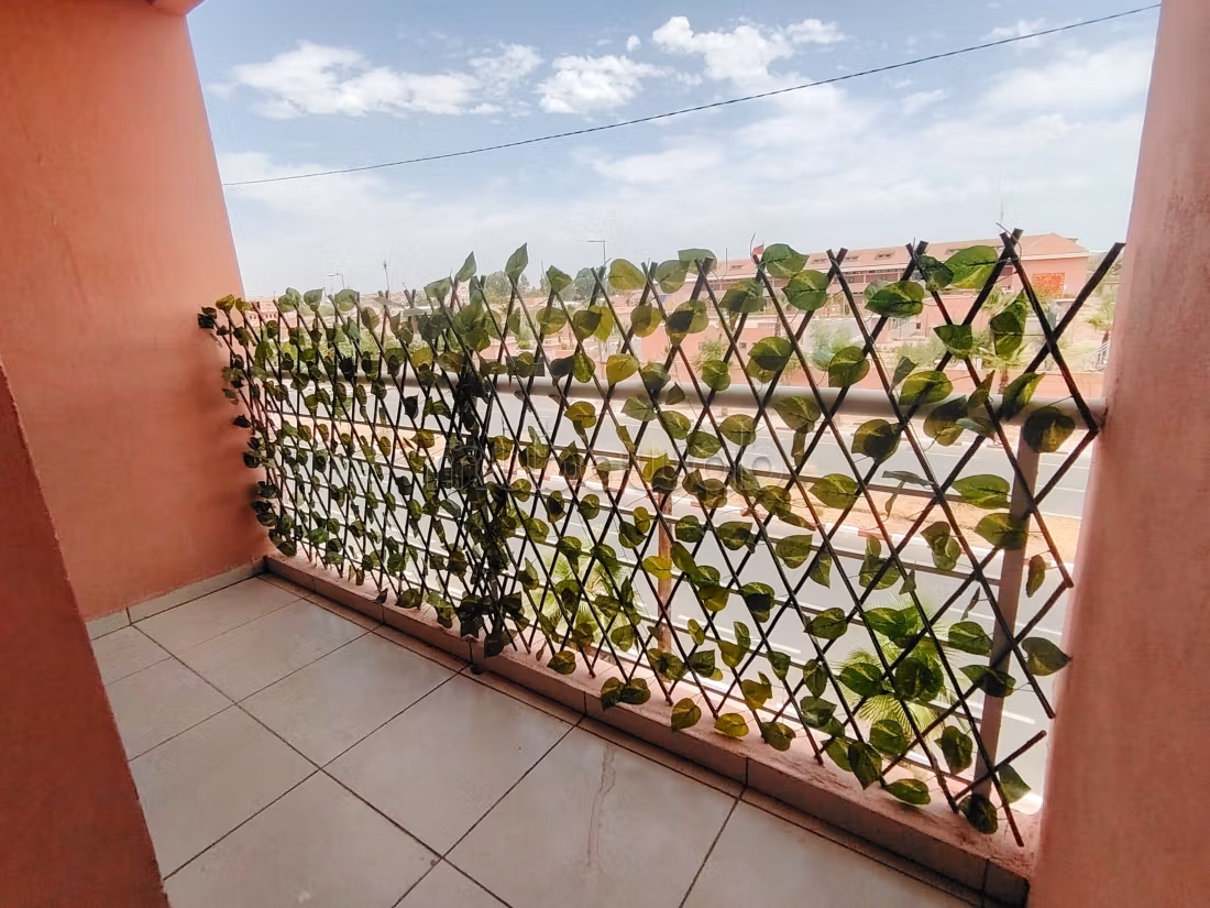 Appartement 85 m² à Ain Mezouar — 9