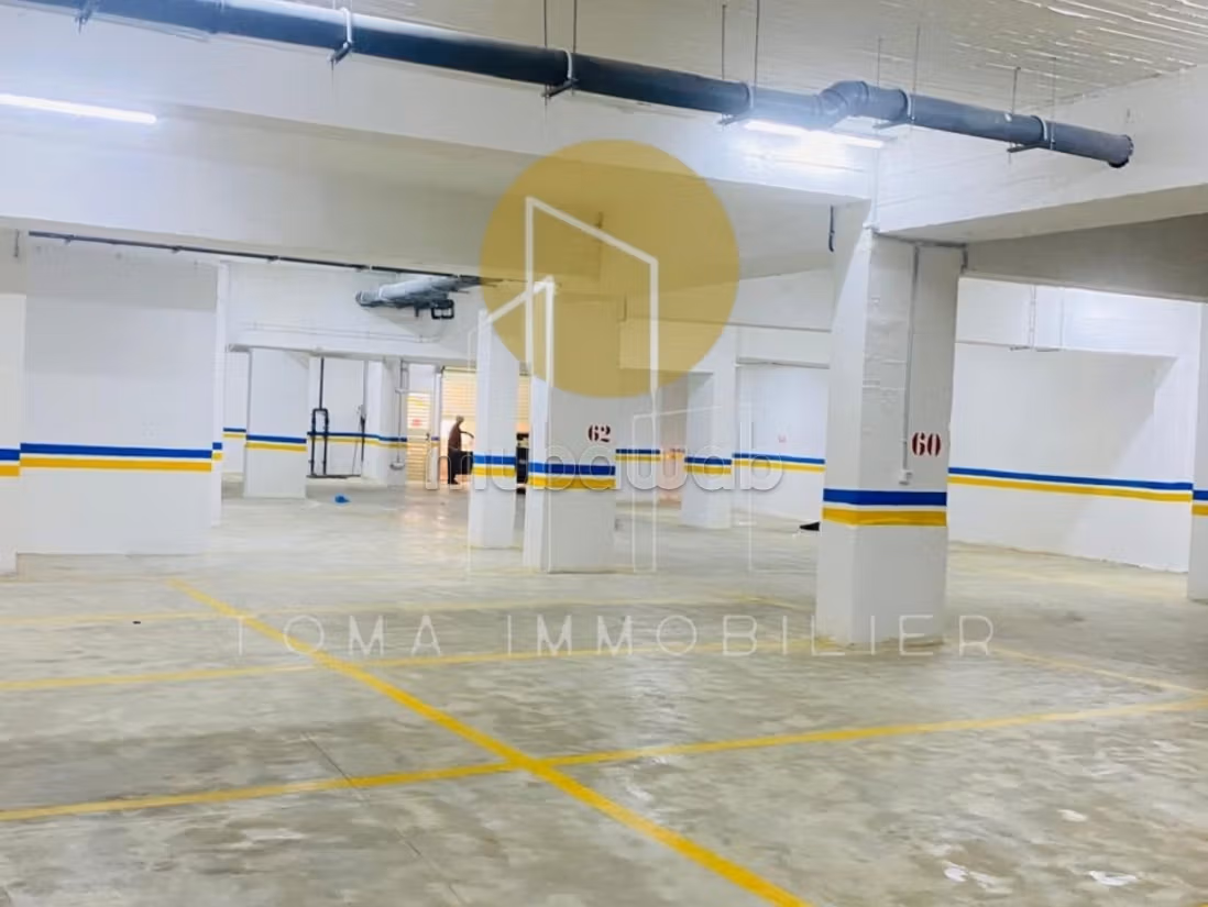 Appartamento in vendita a Cité Taieb Mhiri. Superficie di 118 m²