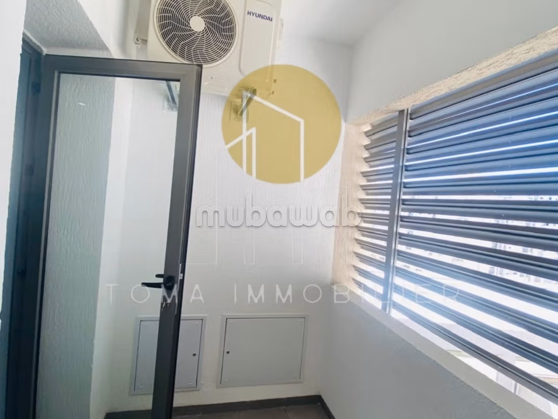 Appartamento in vendita a Cité Taieb Mhiri. Superficie di 118 m²