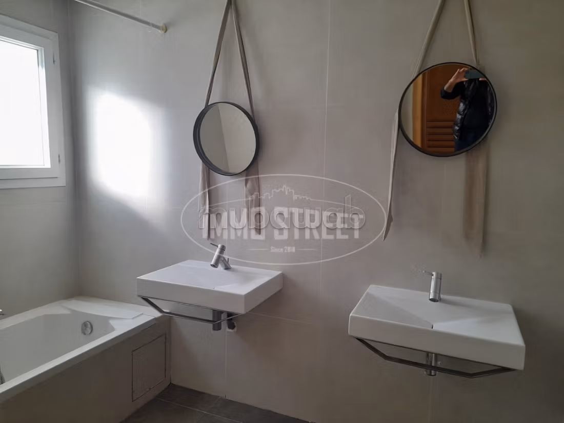 For rent – villa S4 in La Marsa Cité les Pins