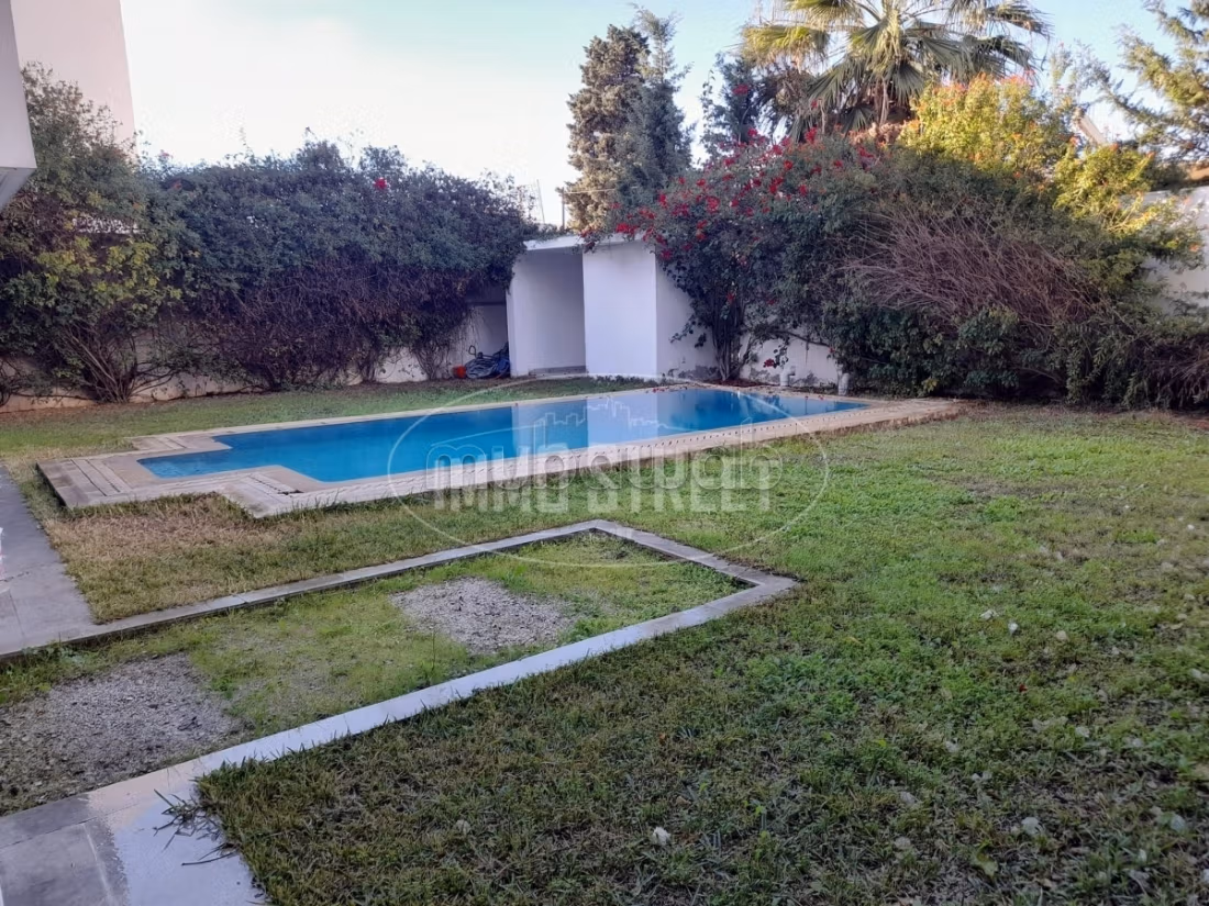 For rent – villa S4 in La Marsa Cité les Pins