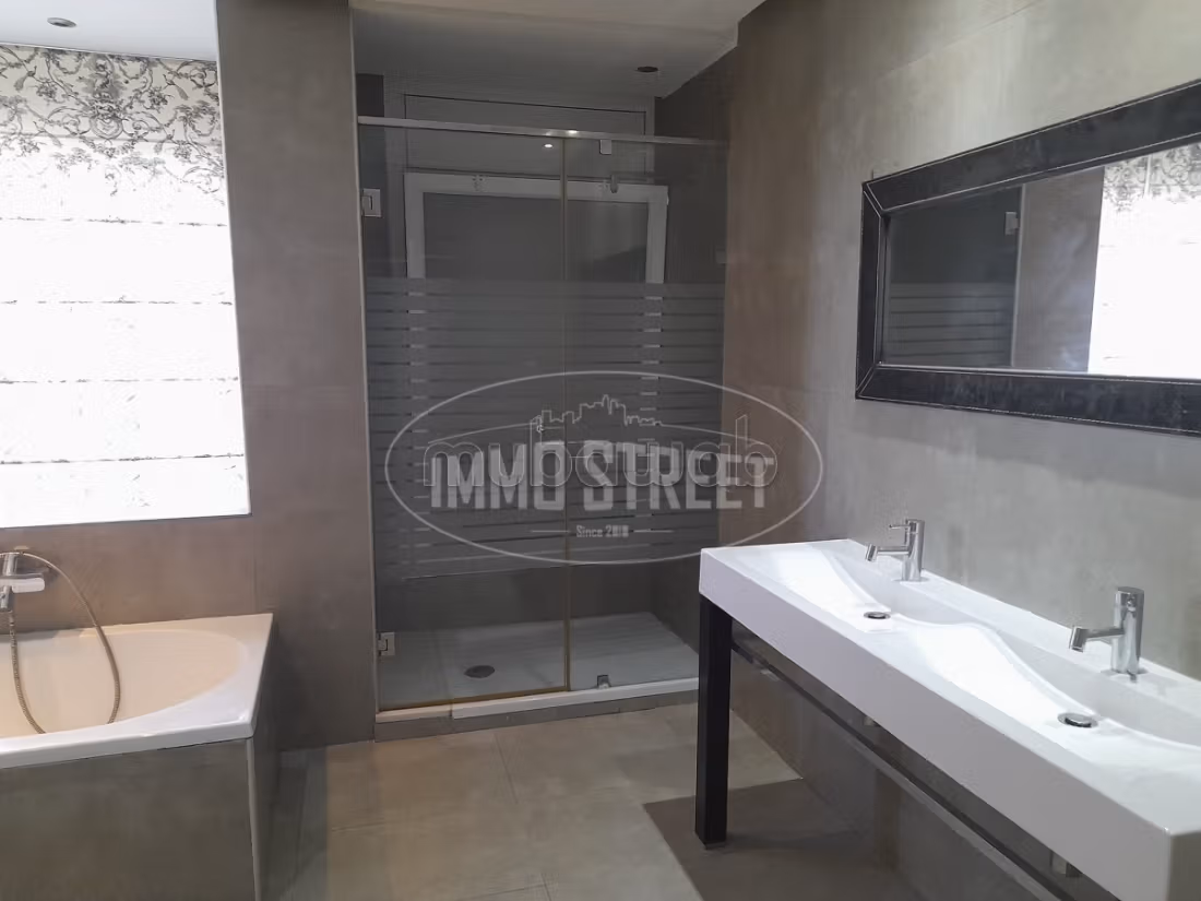 For rent – villa S4 in La Marsa Cité les Pins