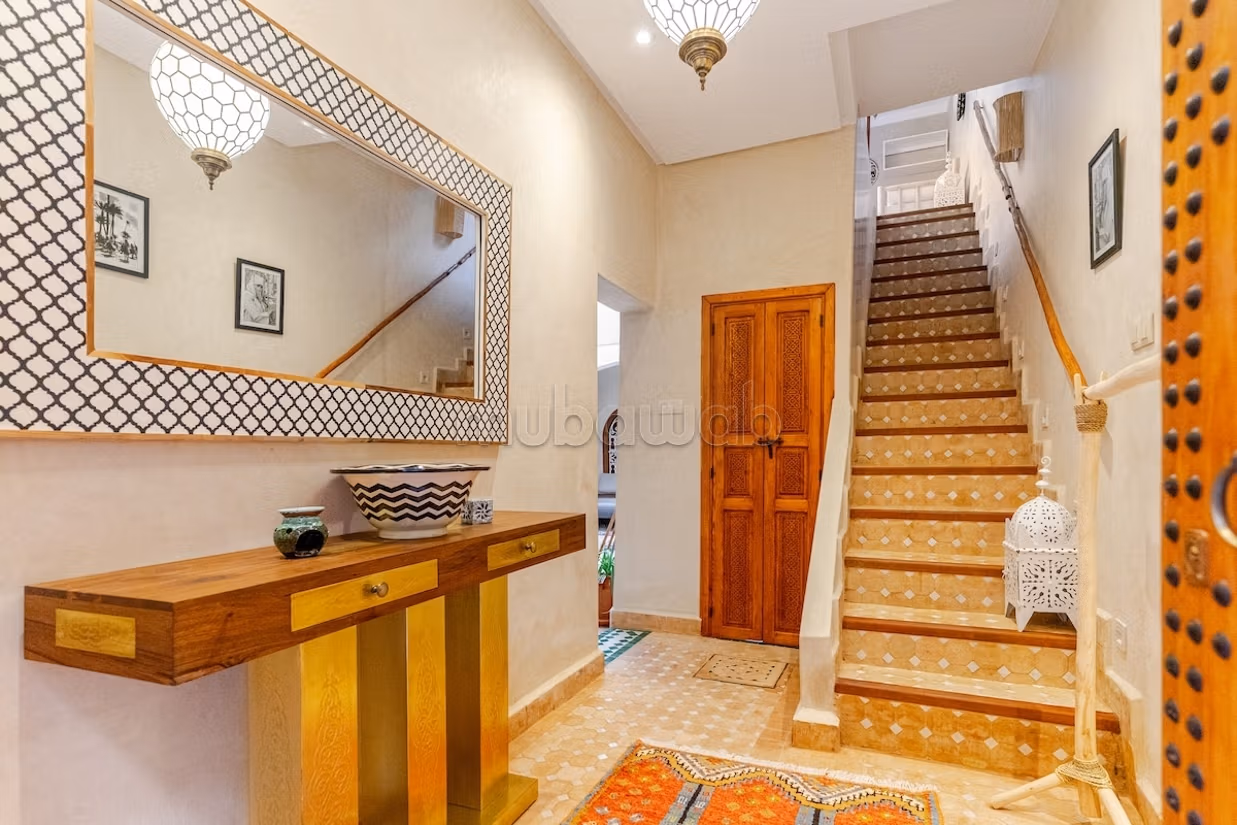 Riad affascinante con piscina, Ristrutturato e facilmente accessibile
