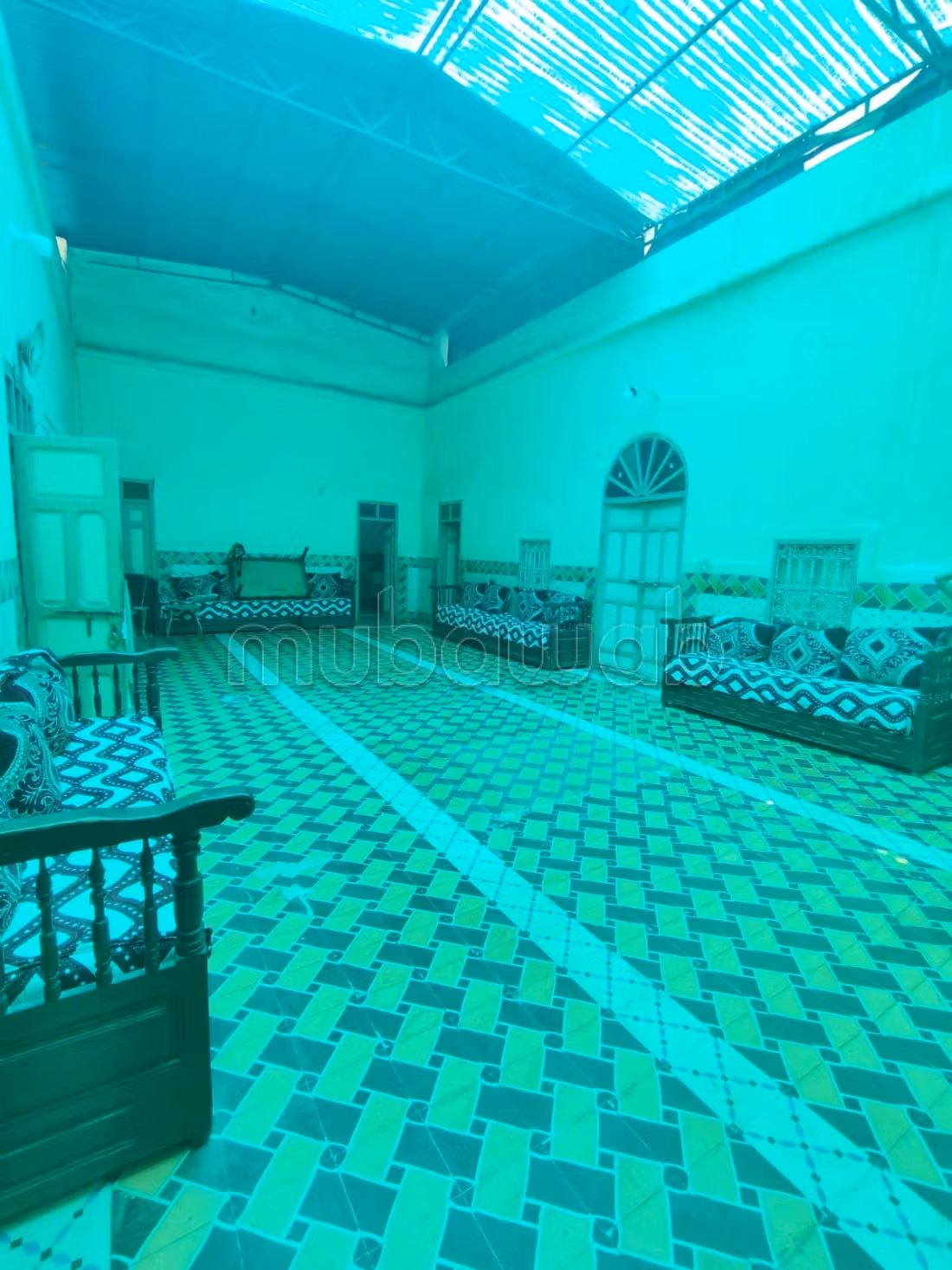 Vente d'un superbe riad à Jnan ben chagra. 4 pièces conforta...