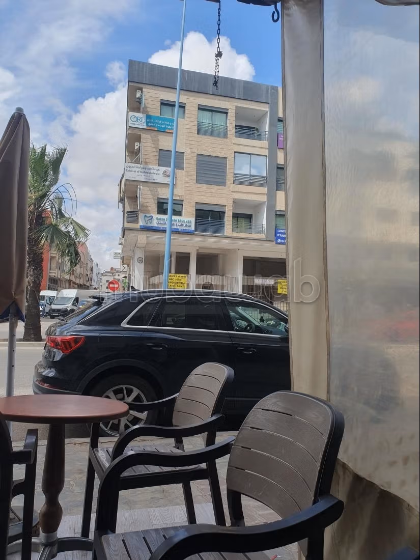 Local comercial premium en alquiler Oulfa