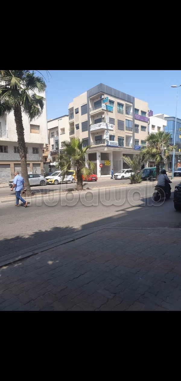 Local commercial premium à louer oulfa