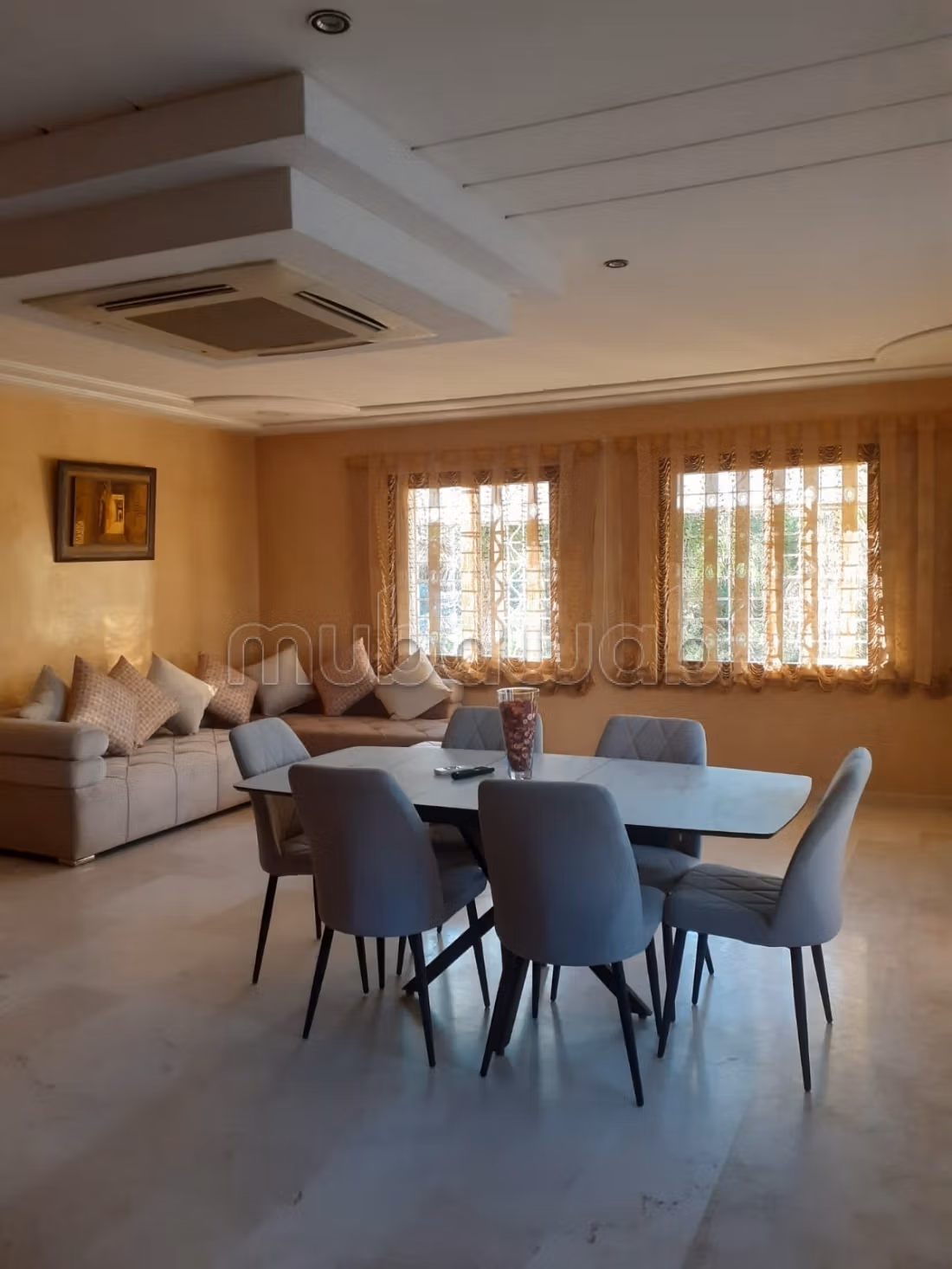 Magnifica villa in affitto in Route Immouzer. 3 camere. Soffitta