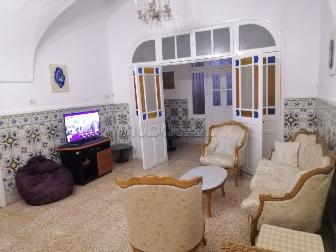 Casa in affitto ad Amilcar. Superficie 150 m². Ben arredato