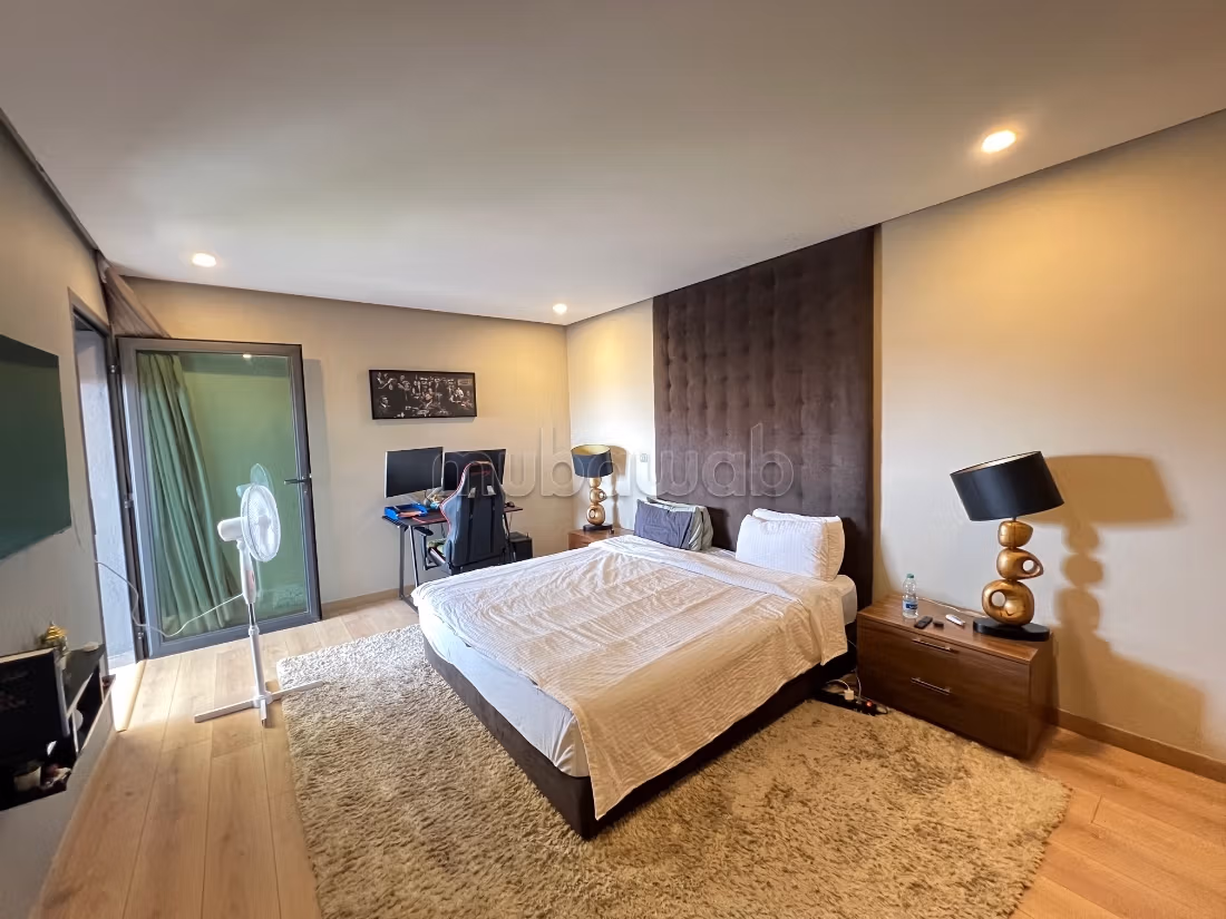 Superbe appartement meuble a vendre / californie — 4