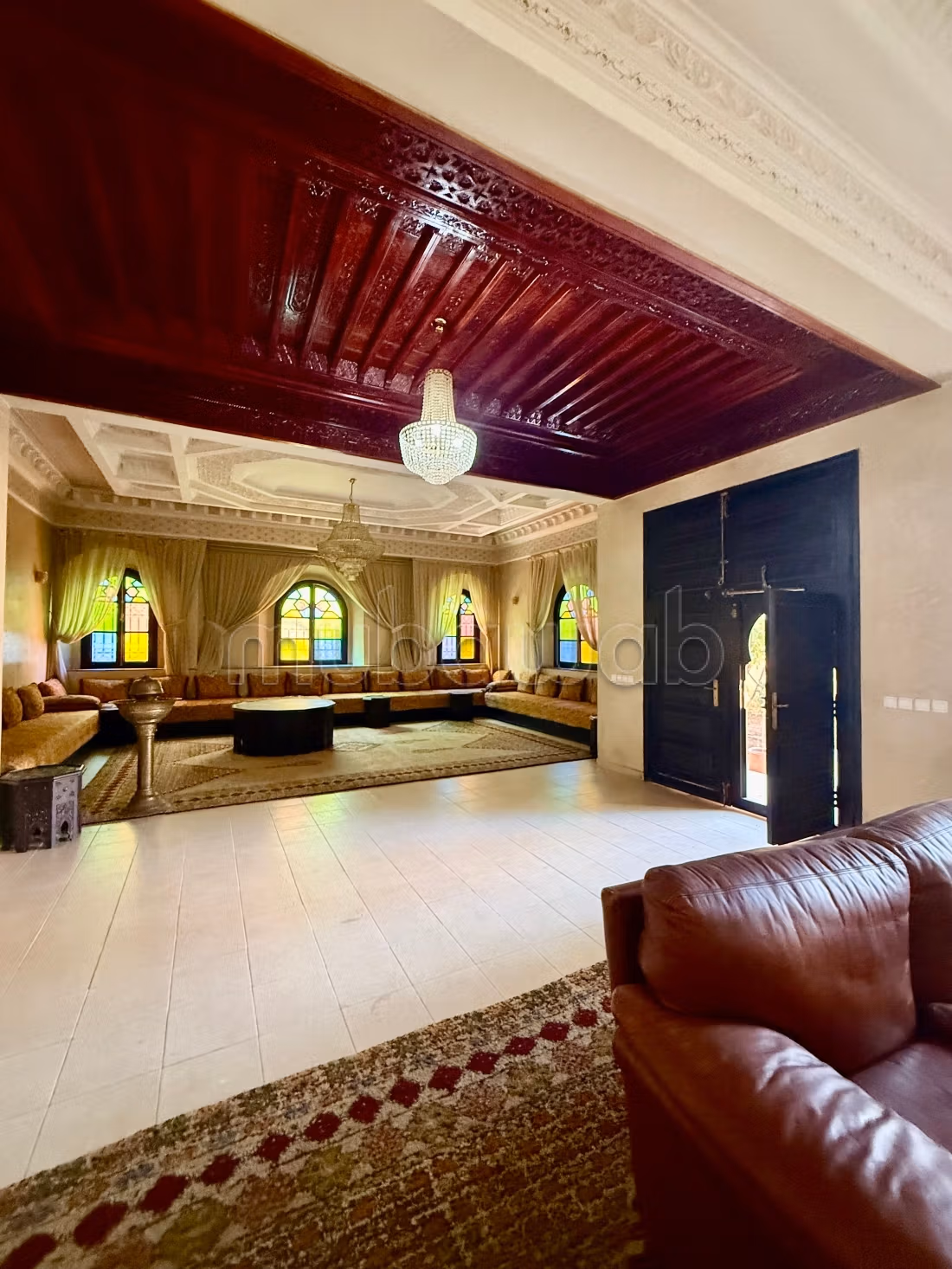 Magnifica Villa in Vendita a Targa