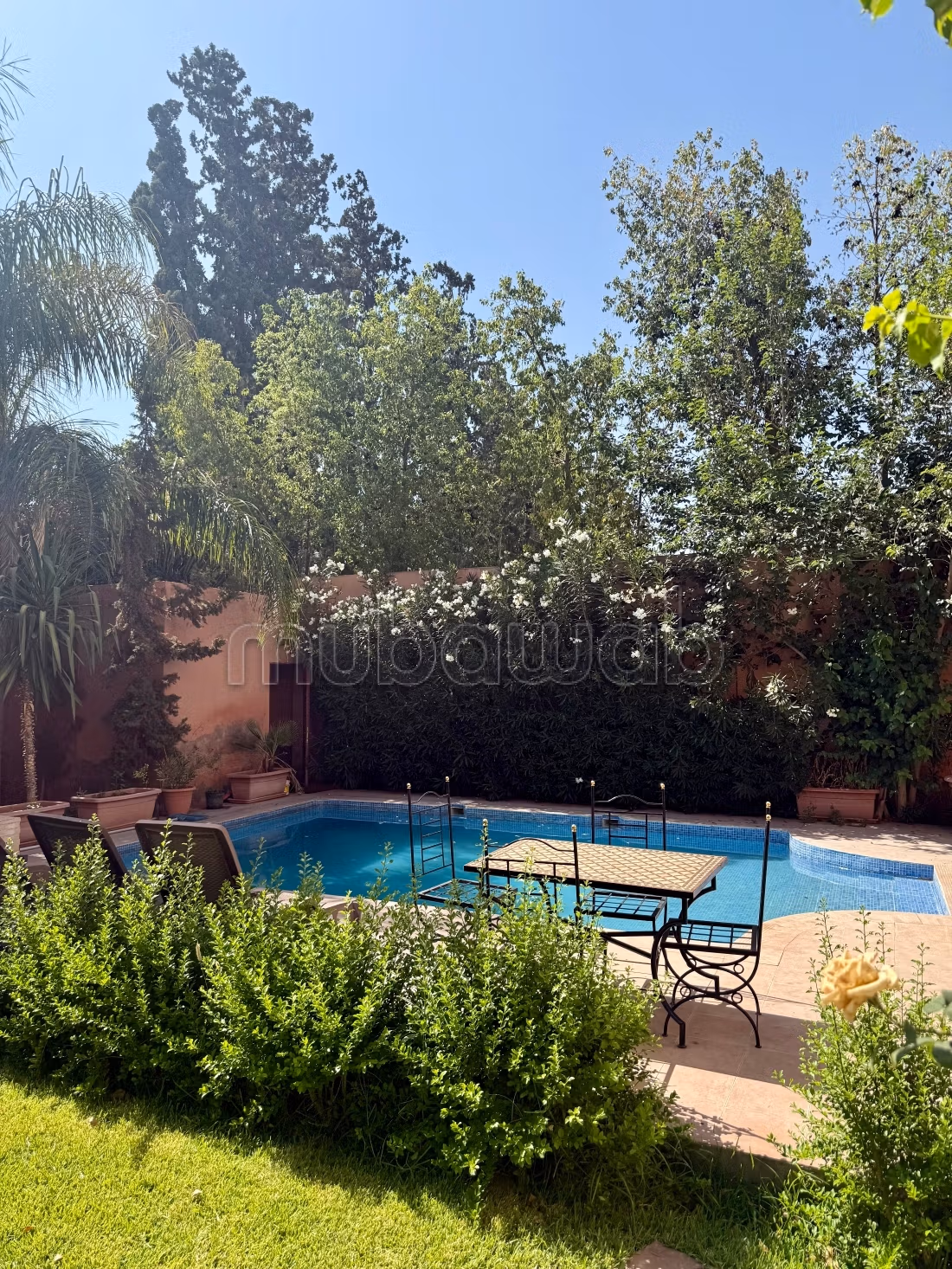 Magnifica Villa in Vendita a Targa