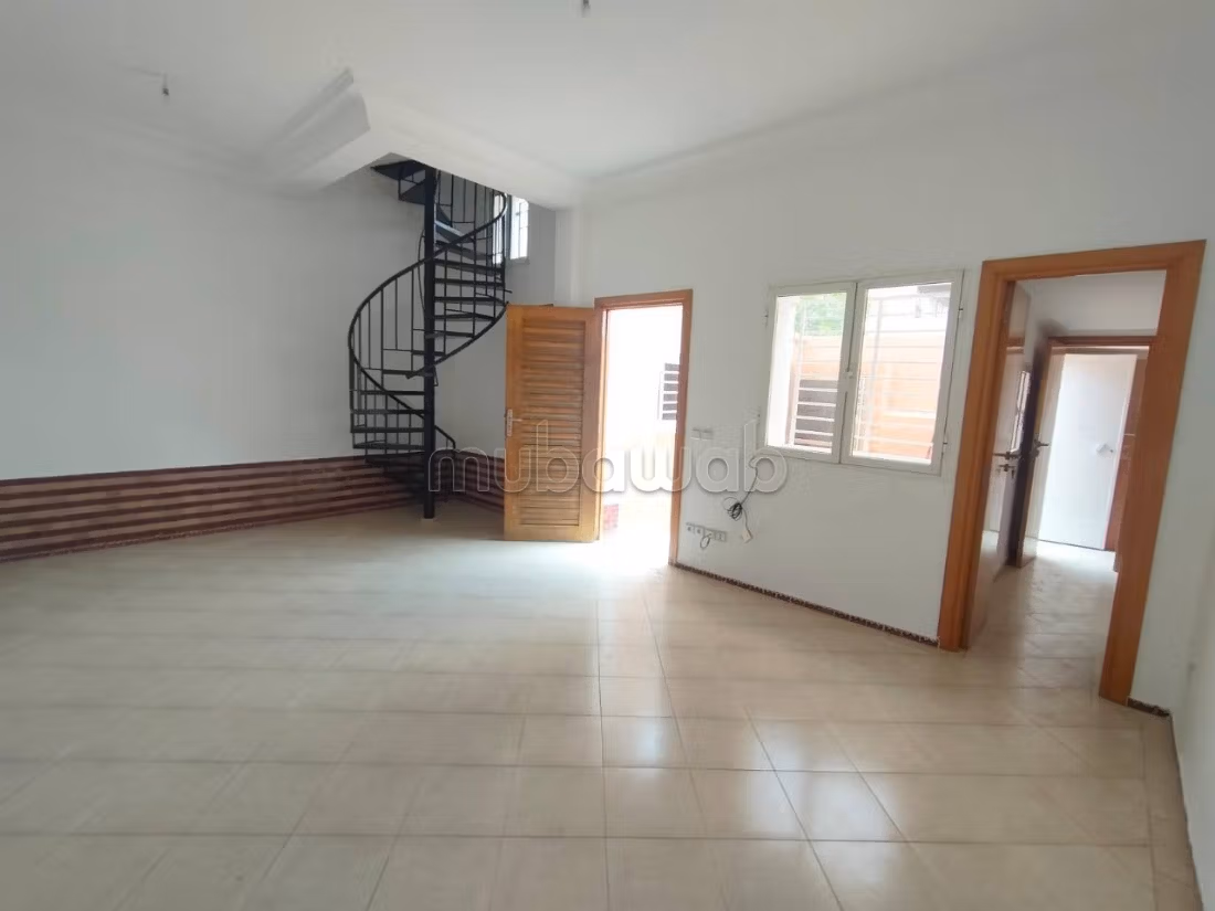Maison 84m² Ain Diab
Corniche — 3