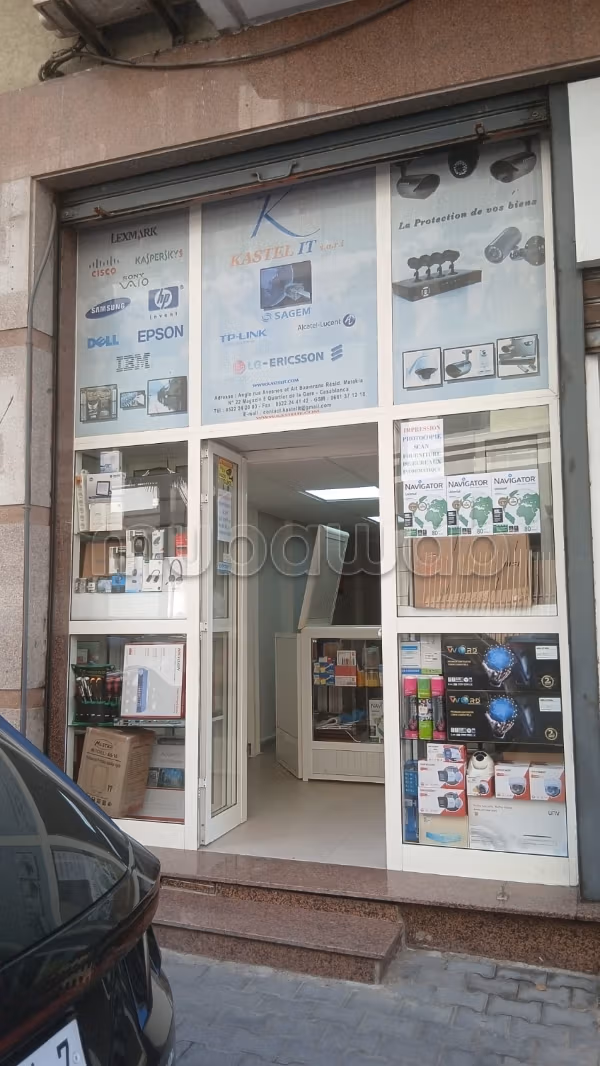 À vendre – Magasin commercial 35 m² 
Belevedre