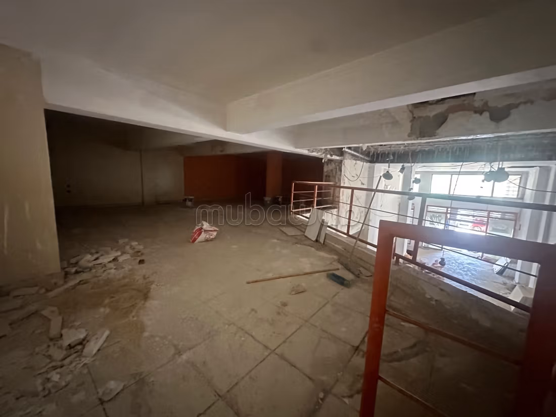 En venta - local comercial de 225 m² - Guéliz
