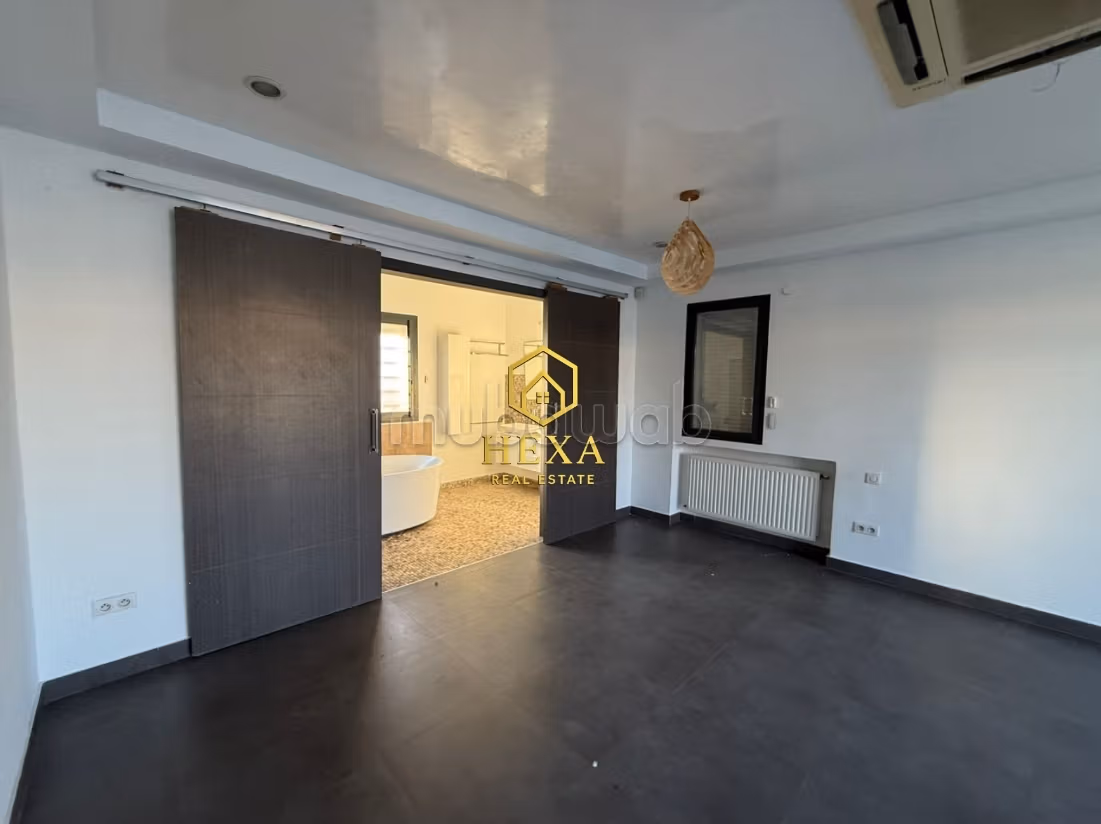 Villa S4 avec piscine à Gammarth