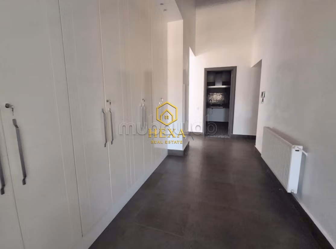 Villa S4 avec piscine à Gammarth