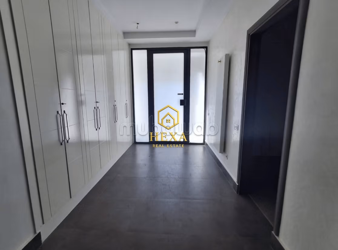 Villa S4 avec piscine à Gammarth