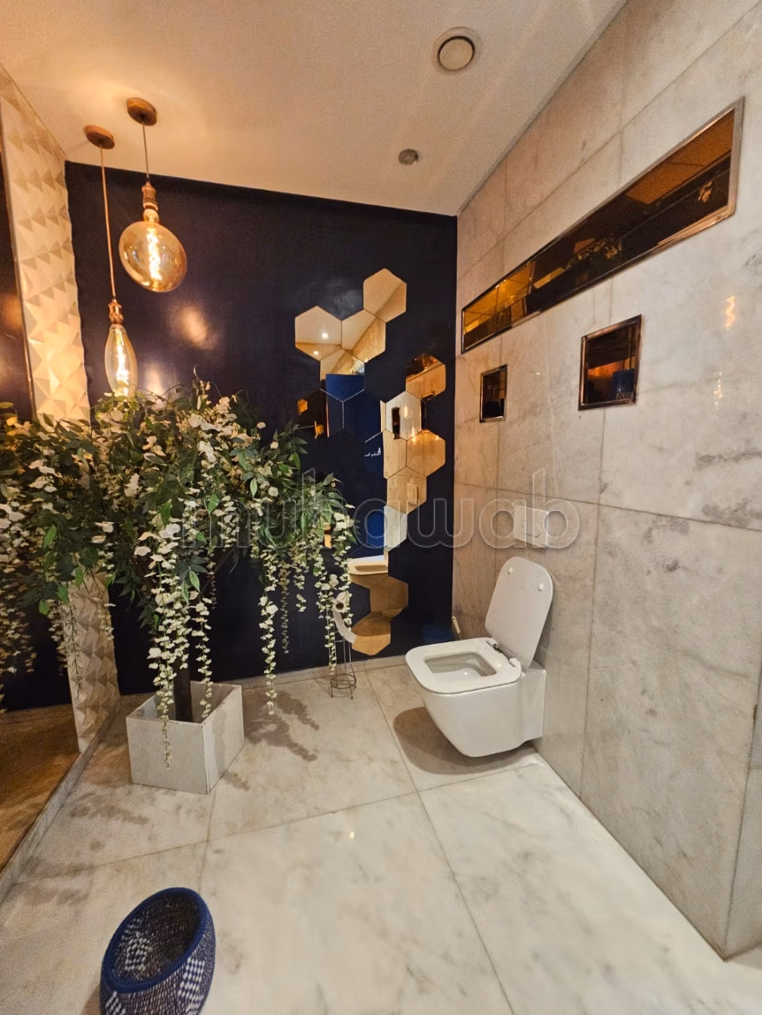Bellissimo salone in vendita a racine di 163m