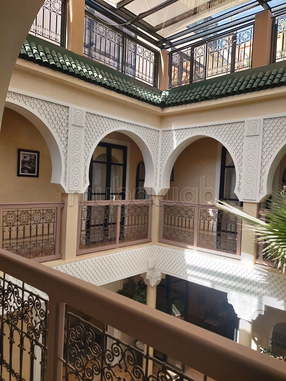Venta de riad en Zaouia Sidi Ghalem. Superficie 176 m². Gran piscina