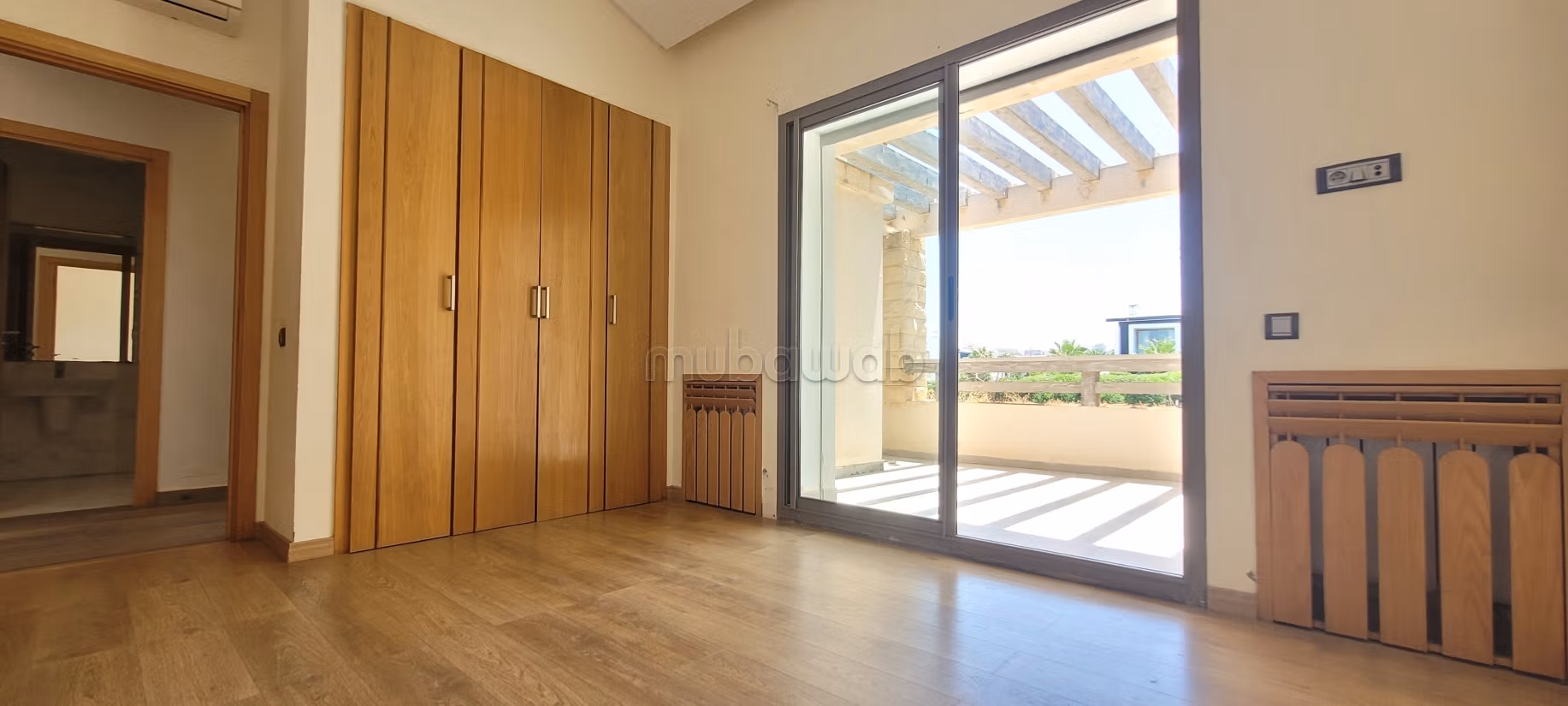 Villa d’Exception à Louer Vide – Dar Bouazza