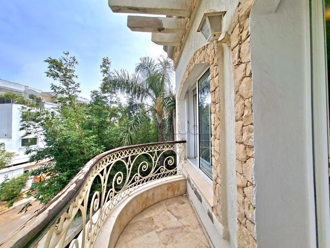 Exceptional Villa with Panoramic Ocean View