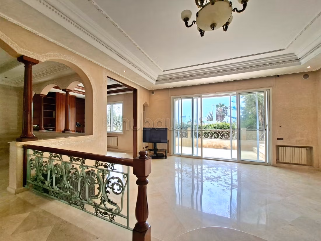 Exceptional Villa with Panoramic Ocean View