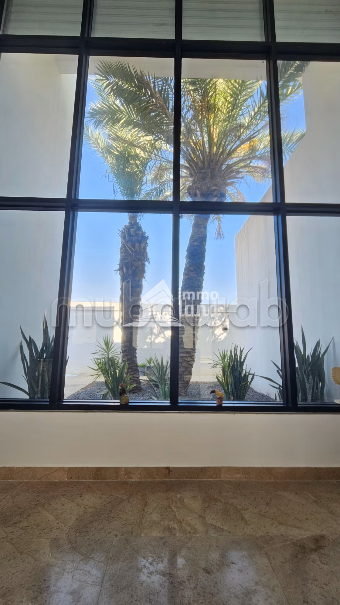 In vendita Villa su 2 livelli a La Soukra