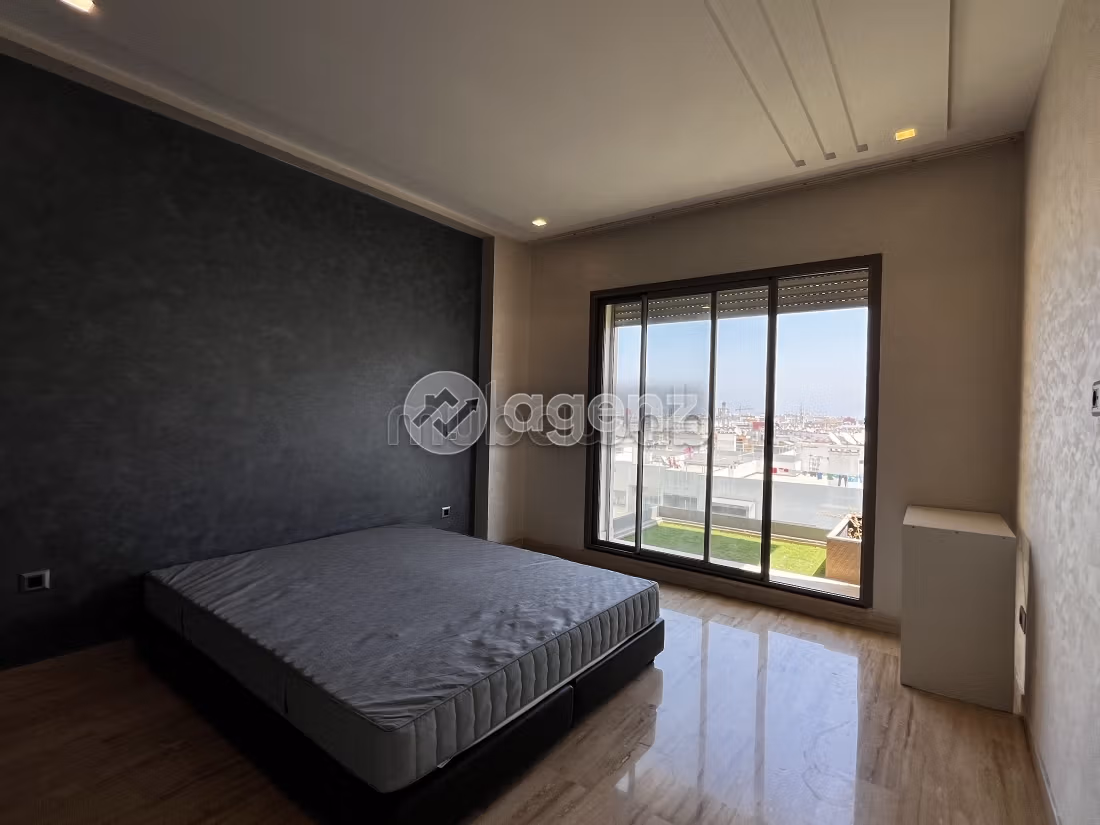 Appartement à vendre 103 m², 3 chambres La Gironde Casablanca — 2