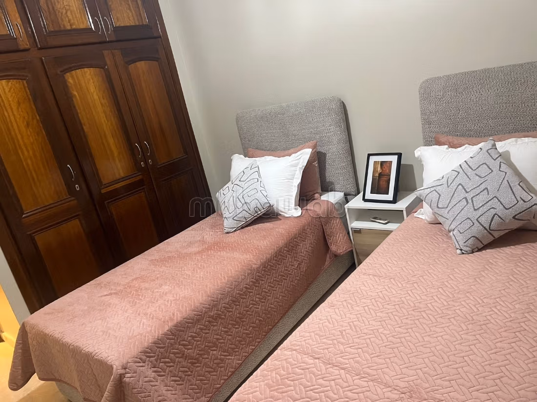 Location bel appartement Meublée 3 chambres 
Gueliz — 6