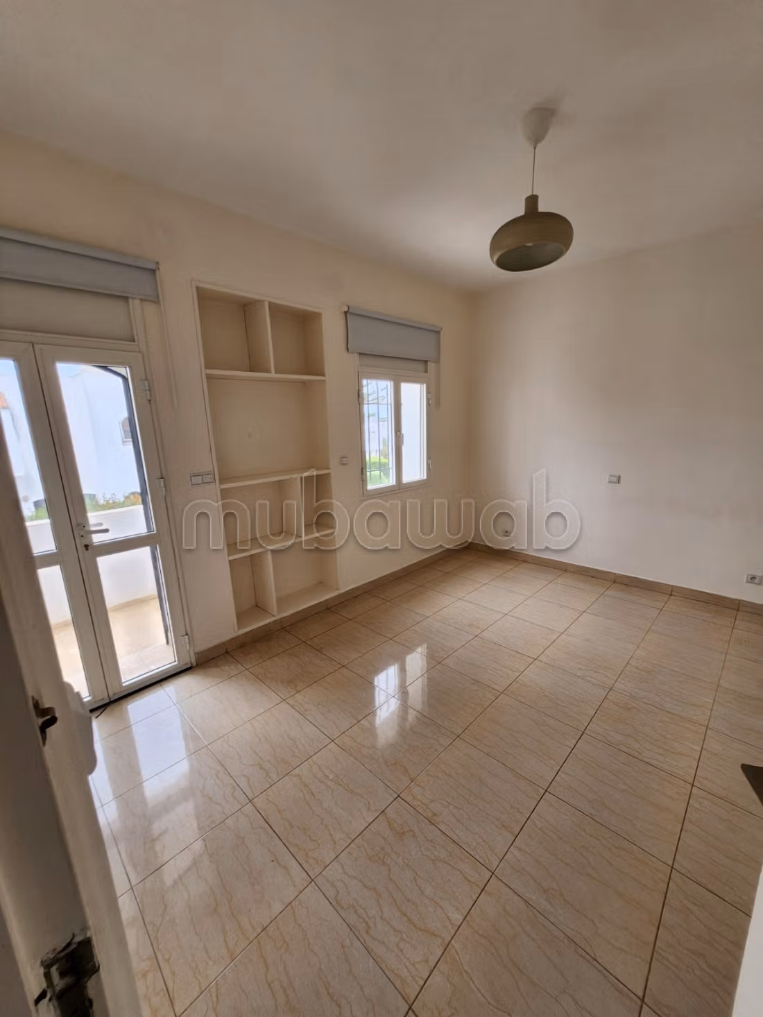 Villa ala location a ain Diab 
19500dh