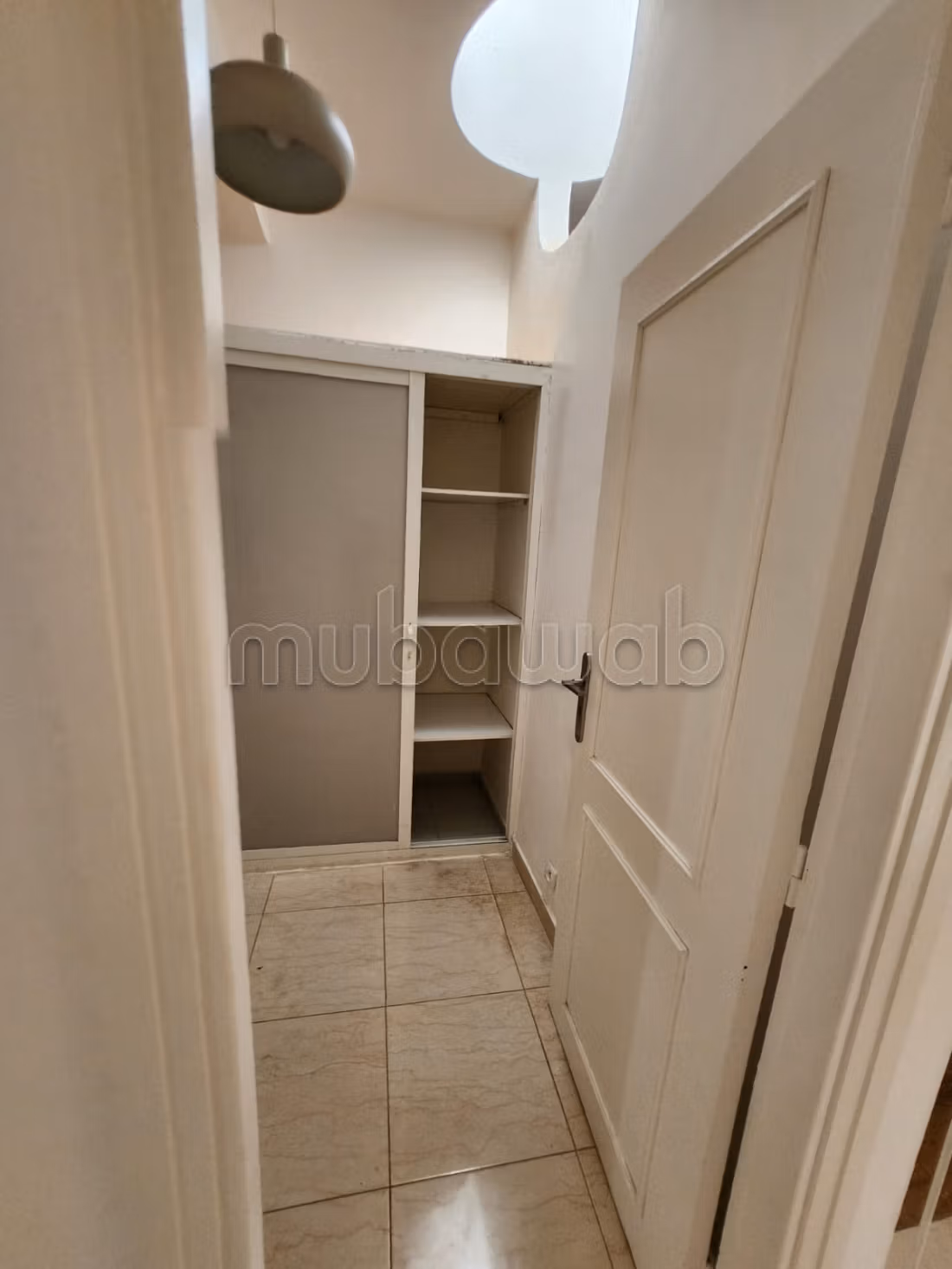 Villa ala location a ain Diab 
19500dh
