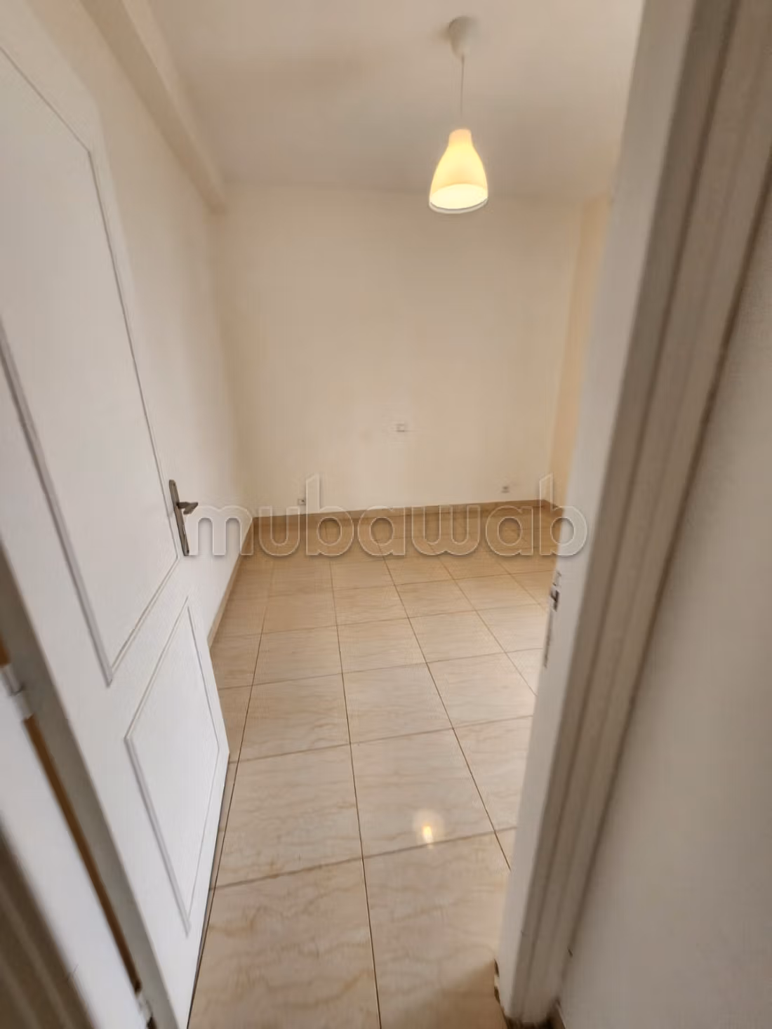 Villa ala location a ain Diab 
19500dh