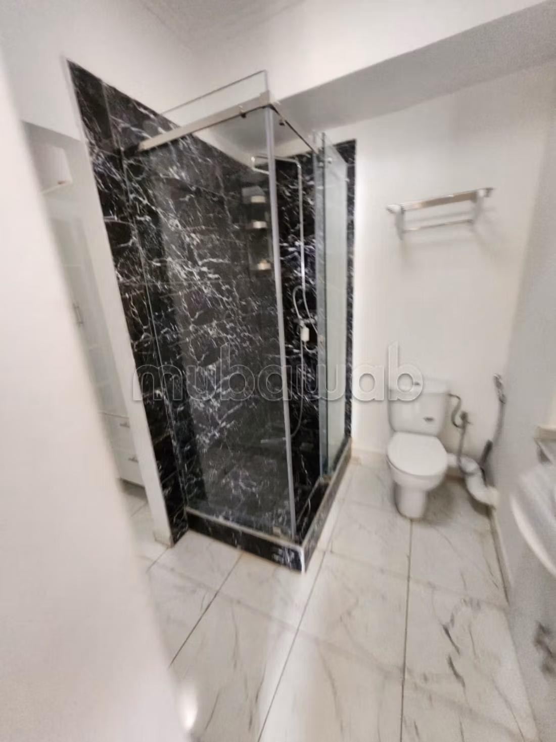 Villa ala location a ain Diab 
19500dh