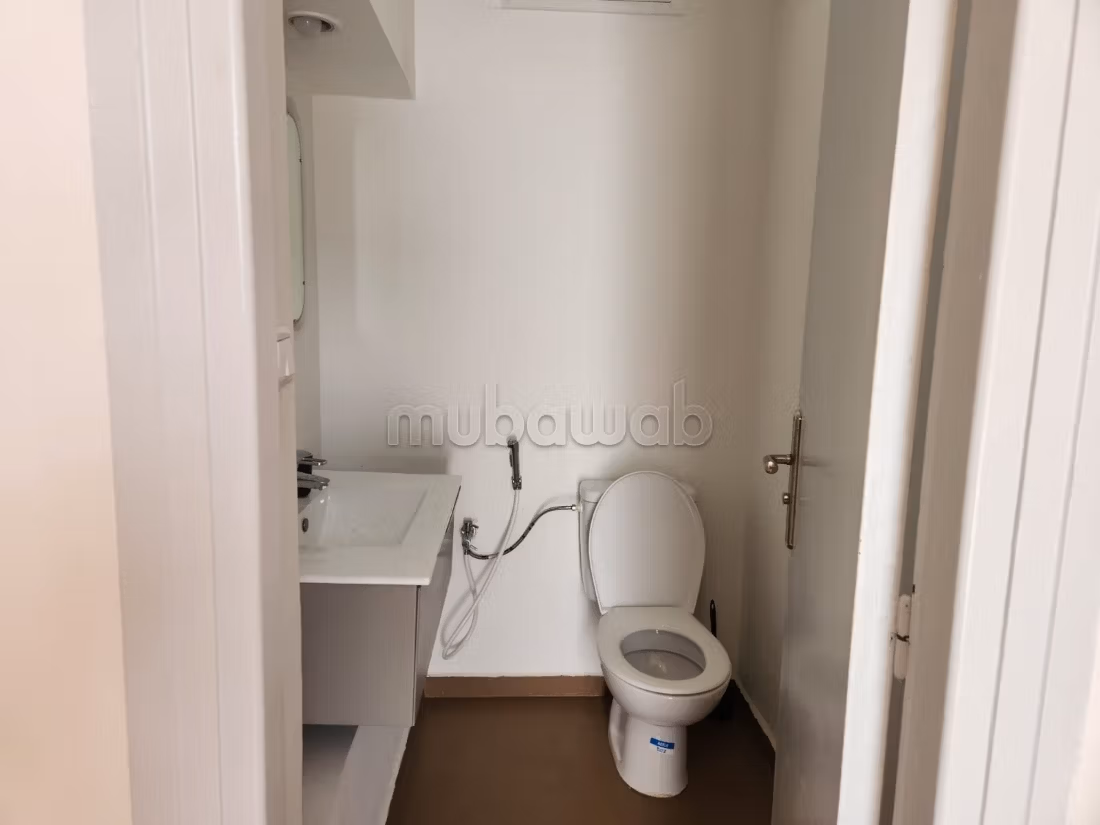 Villa ala location a ain Diab 
19500dh