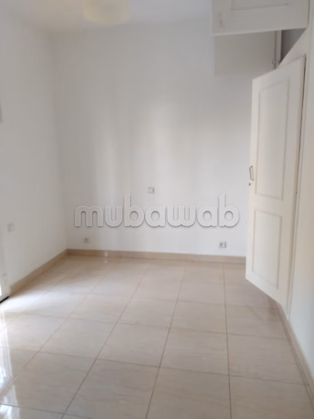 Villa ala location a ain Diab 
19500dh