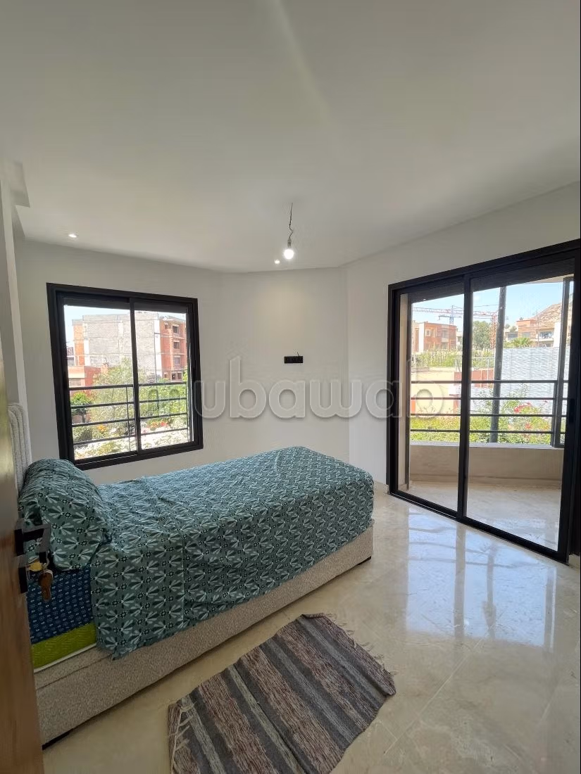 Appartamento di 90 m² arredato, confortevole e luminoso – Affitto a lungo termine arredato